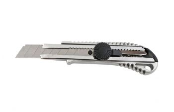 Нож Mastertool - 18 мм винтовой, металлический + 2 лезвия (17-0198)