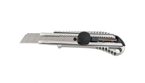Нож Mastertool - 18 мм винтовой, металлический + 2 лезвия (17-0198), 120224