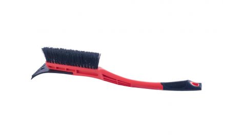 Щетка со скребком Intertool - 580 мм (AT-0114), 141104